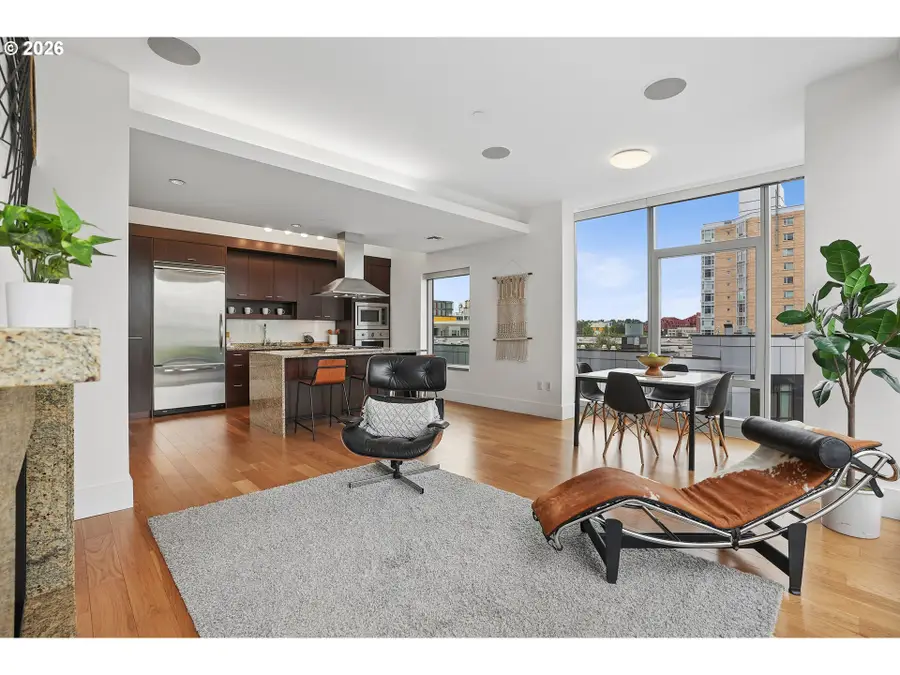 1001 NW Lovejoy St #512, Portland, OR 97209 - #2