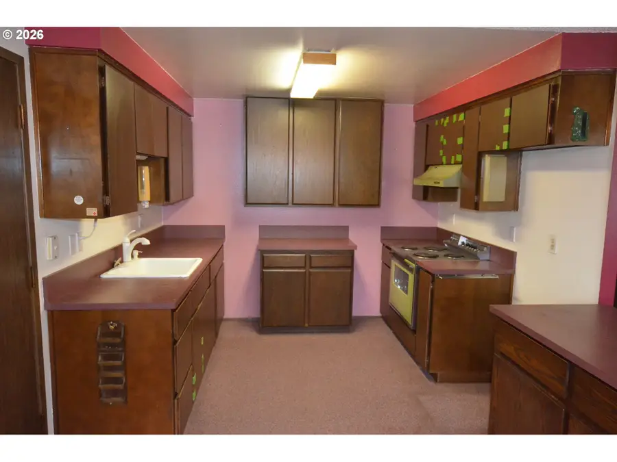 1685 SW 194th Ave, Beaverton, OR 97003 - #2