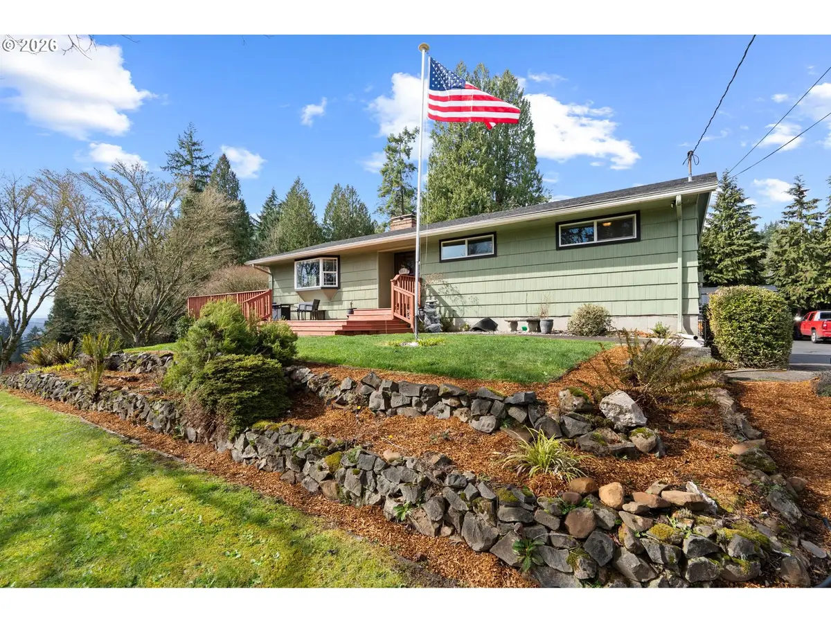 2947 Ammons Dr, Longview, WA 98632 - #1