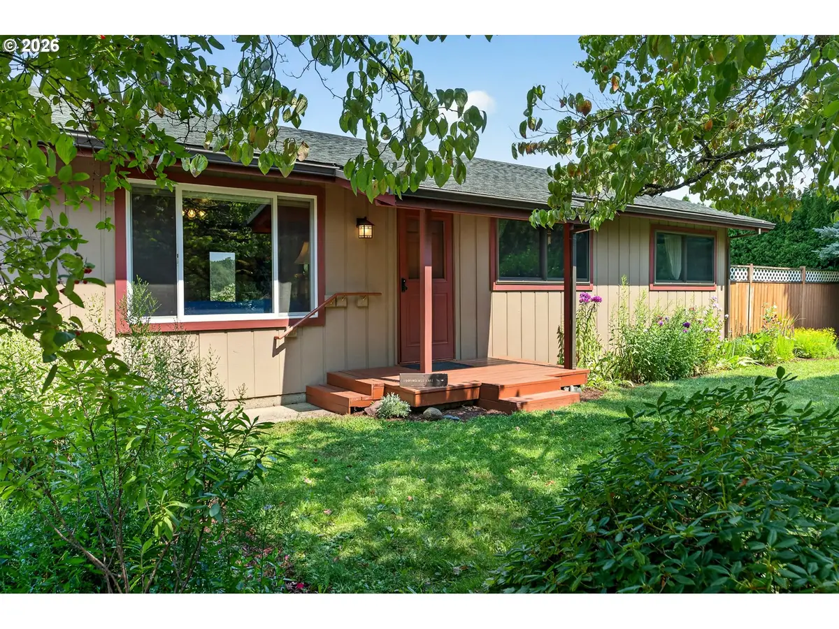 4460 Riordan Hill Dr, Hoodriver, OR 97031 - #1