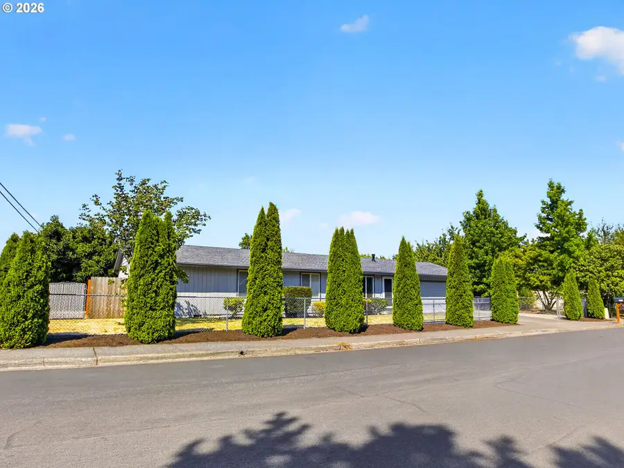 3095 SW 202nd Ave, Beaverton, OR 97003 - #3