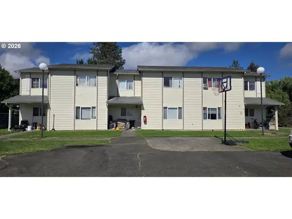 877 Landing St, Sutherlin, OR 97479