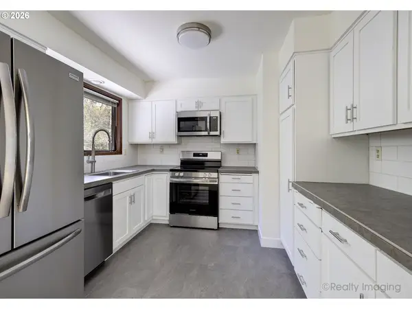 6902 SW 2nd Ave, Portland, OR 97219