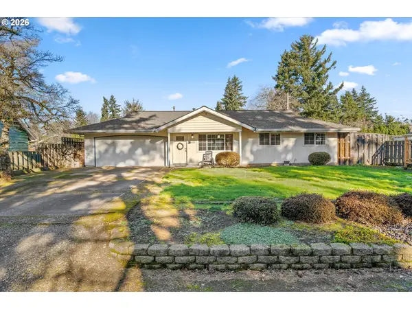 12653 NE Hassalo St, Portland, OR 97230