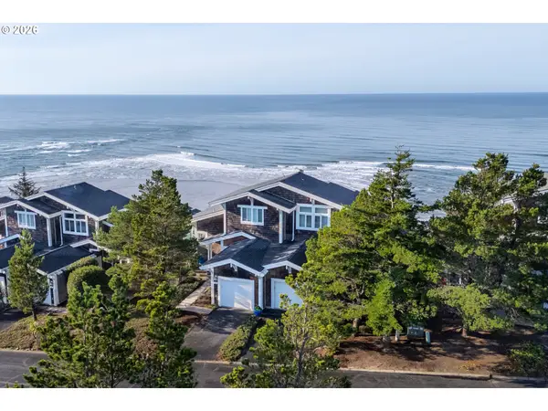 355 Promontory Ln, Oceanside, OR 97134