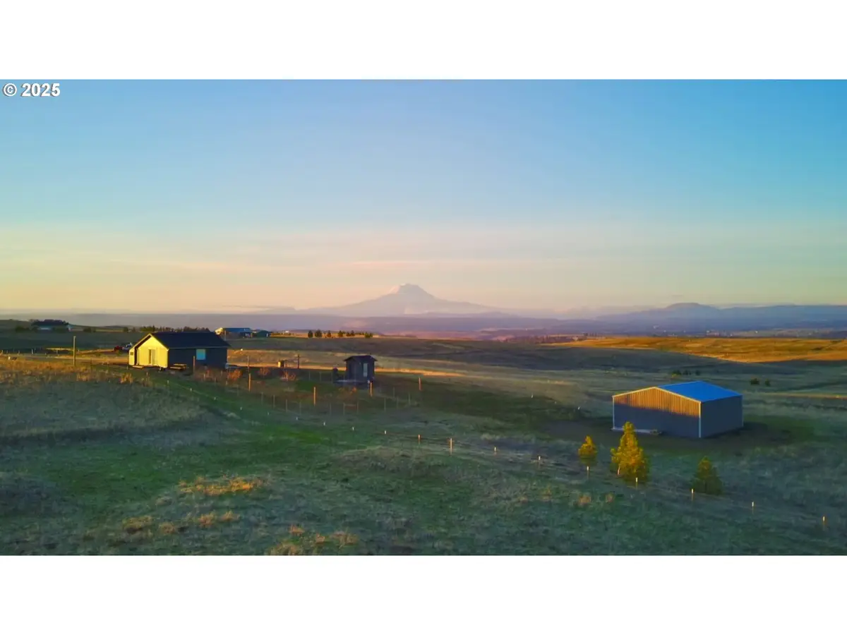 34 Appaloosa Ct, Centerville, WA 98613 - Image #1