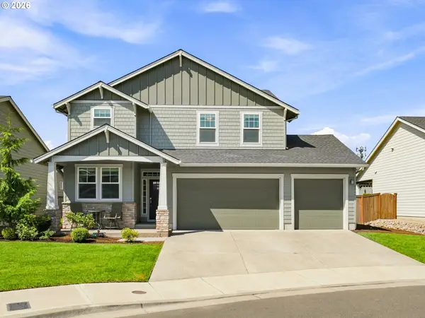 1947 N Knott Ct, Canby, OR 97013