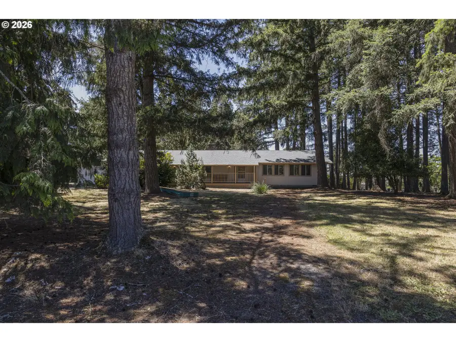 41300 Kingston Lyons Dr, Stayton, OR 97383 - #3