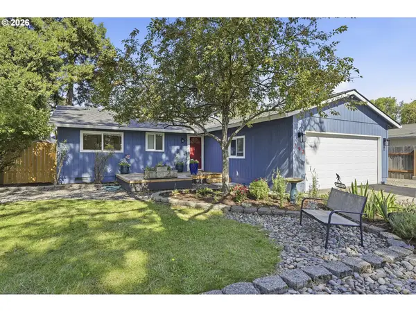 792 SE Cedar St, Dundee, OR 97115