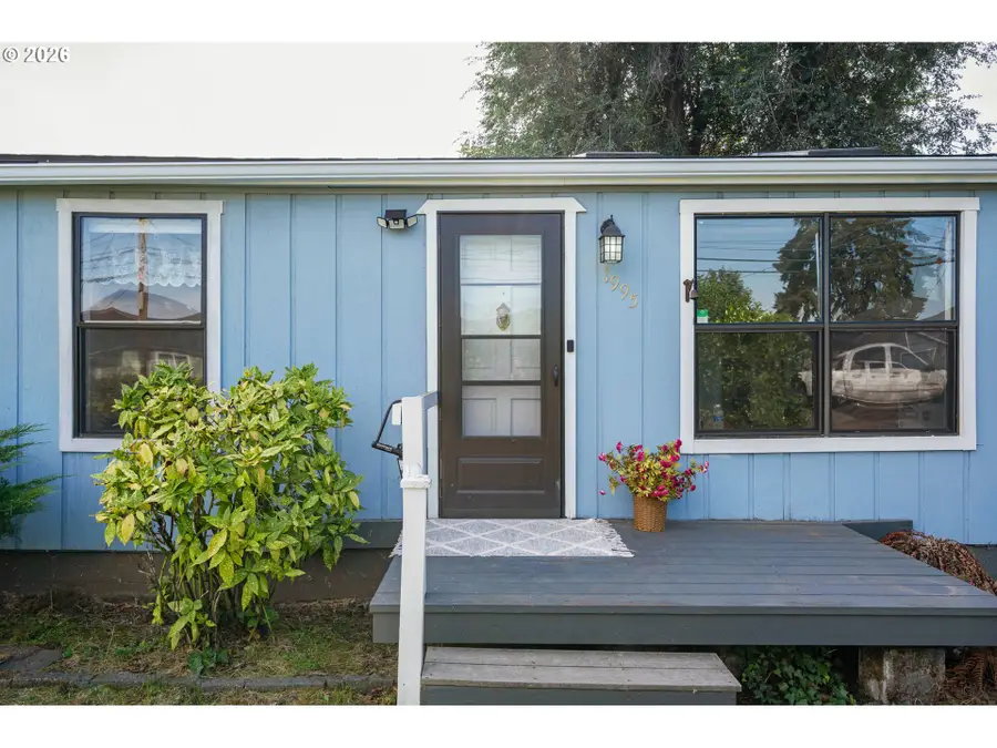 1995 J St, Springfield, OR 97477 - #2