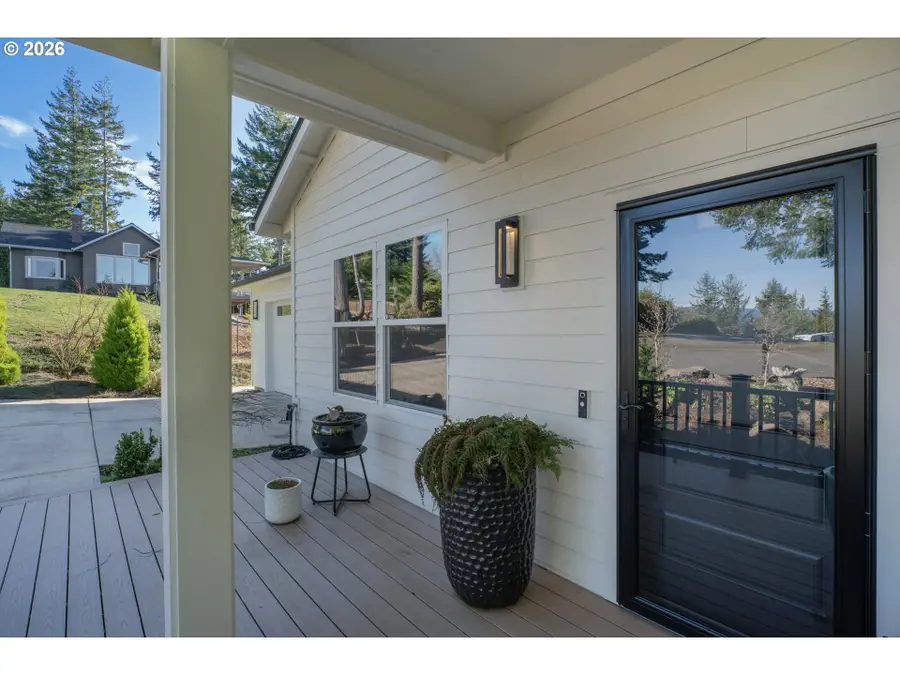 88620 Ocean View Ln, Florence, OR 97439 - #3