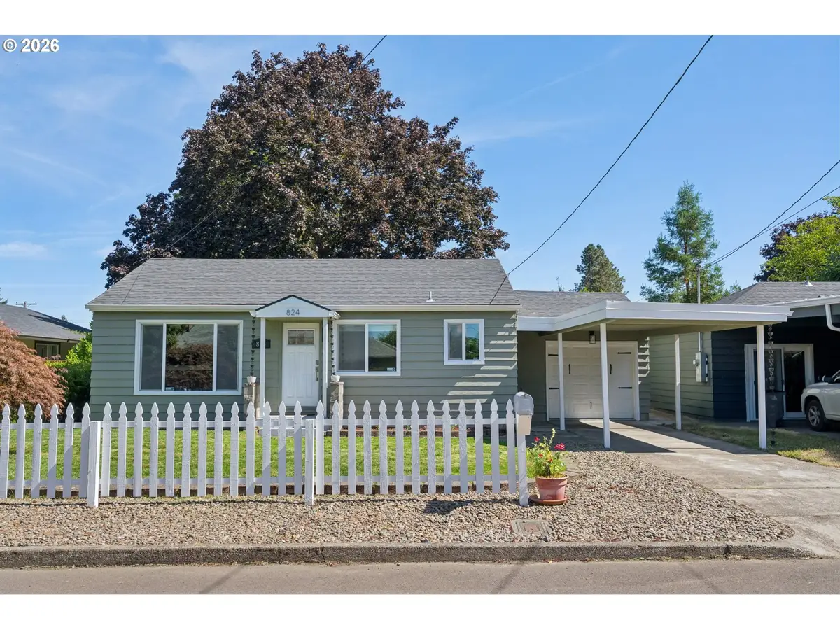 824 NE Macy St, McMinnville, OR 97128 - #1
