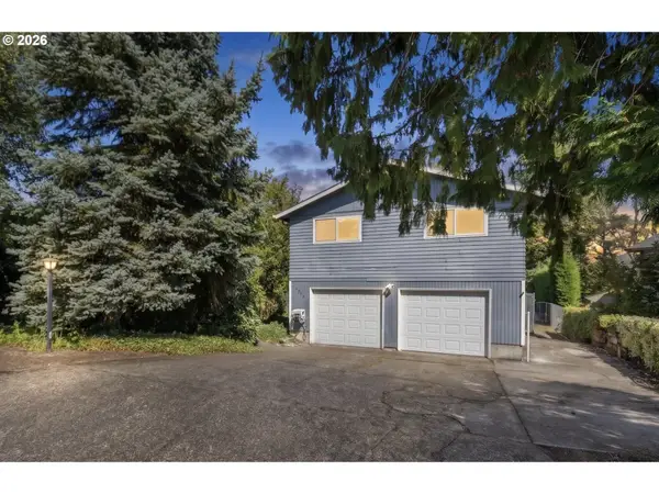 17090 SE Pine Cone Ln, Milwaukie, OR 97267