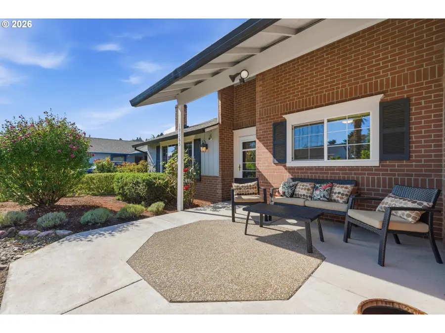 19365 SW Clarion Ct, Beaverton, OR 97003 - #3