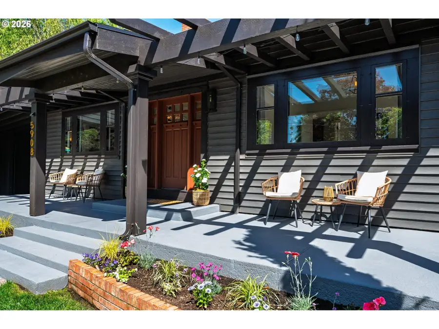 5908 SW 45th Ave, Portland, OR 97221 - #3