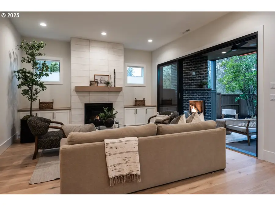 4401 Cobb Way, Lake Oswego, OR 97035 - Image #3