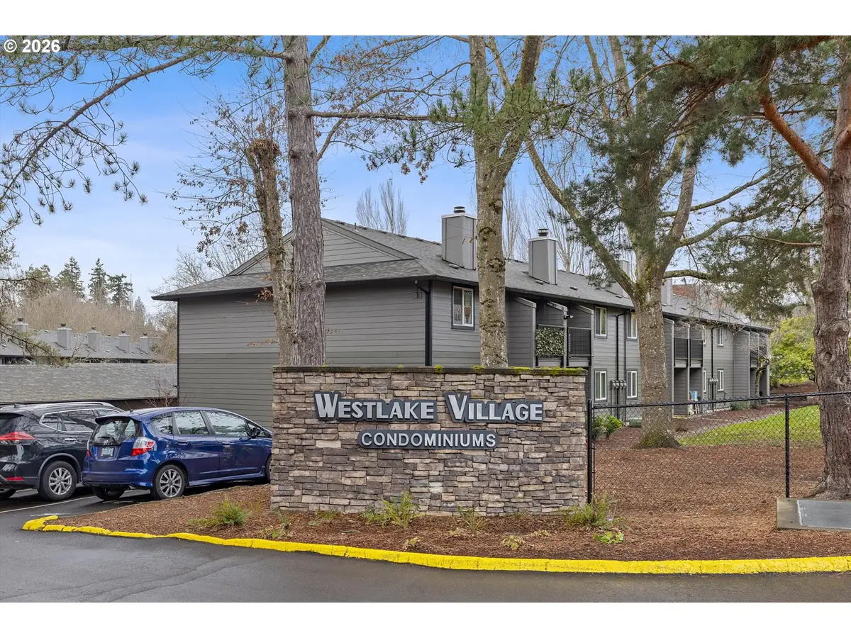 12642 NW Barnes Rd #8, Portland, OR 97229 - Image #1