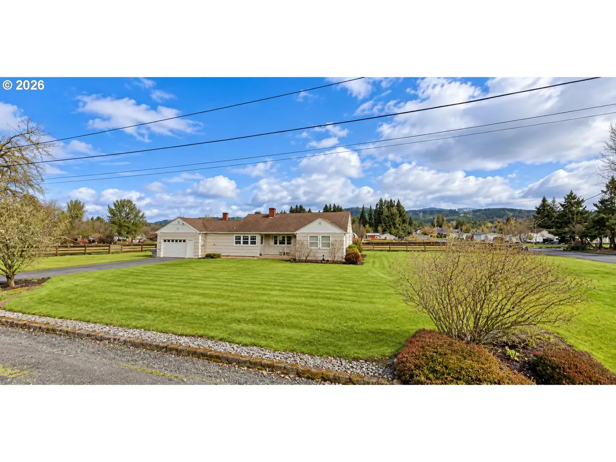 4890 Airport Rd, Sweet Home, OR 97386 - #1