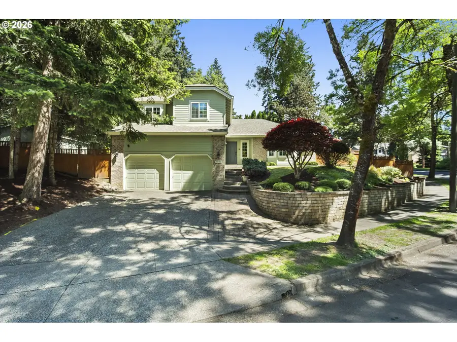 8020 SW Gearhart Dr, Beaverton, OR 97007 - #2