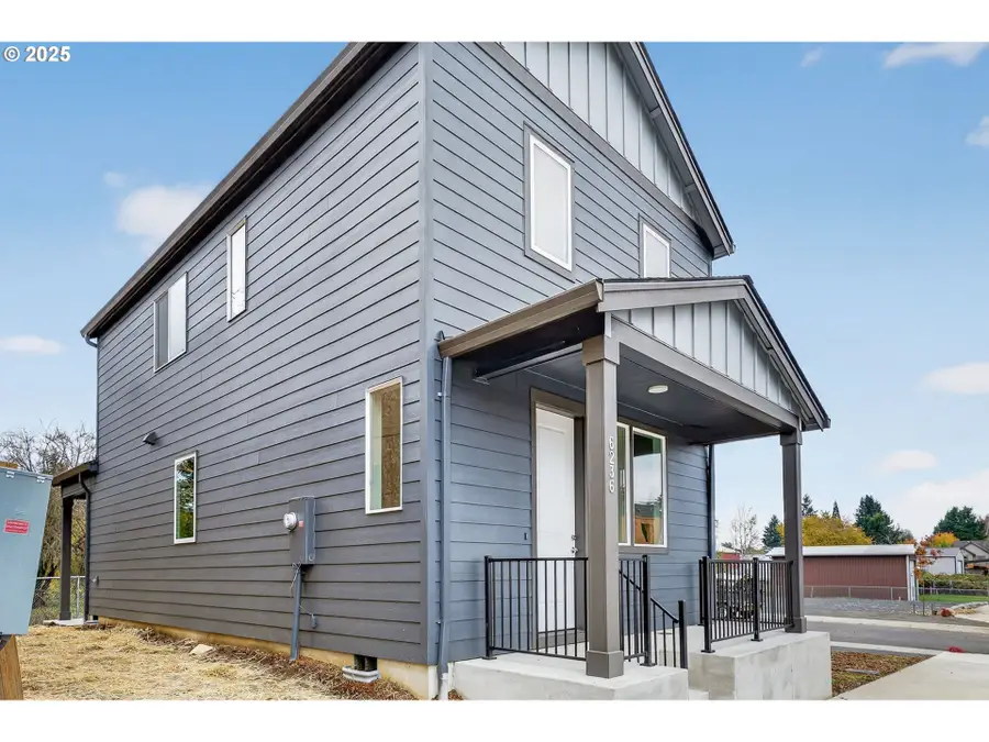 6236 NE 43rd St, Vancouver, WA 98660 - Image #2