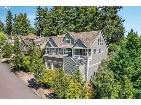 2311 Falcon Dr, WestLinn, OR 97068