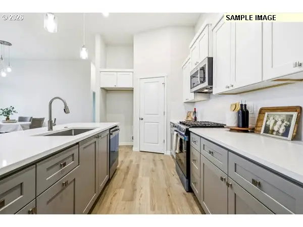 1242 SE Kimber, Hermiston, OR 97838 - #3