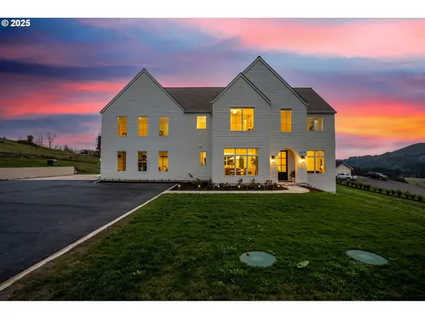 242 Cornerstone Ln, Woodland, WA 98674