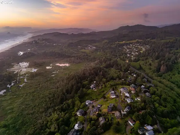 Terrace Dr, Neskowin, OR 97149