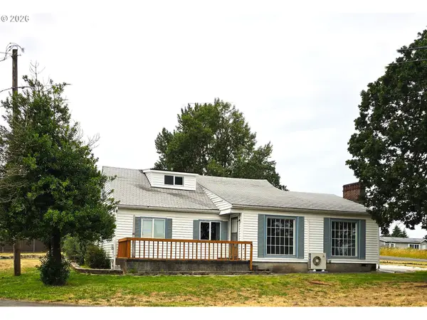 920 Lemont St, StHelens, OR 97051