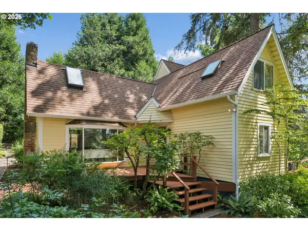 1766 SW Greenway Cir, WestLinn, OR 97068