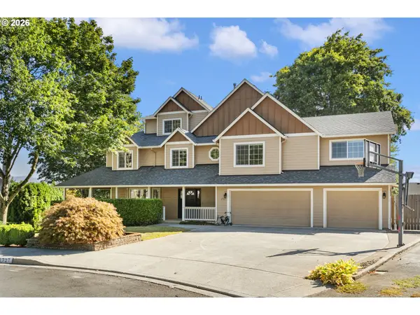 1727 NW 30th Cir, Camas, WA 98607