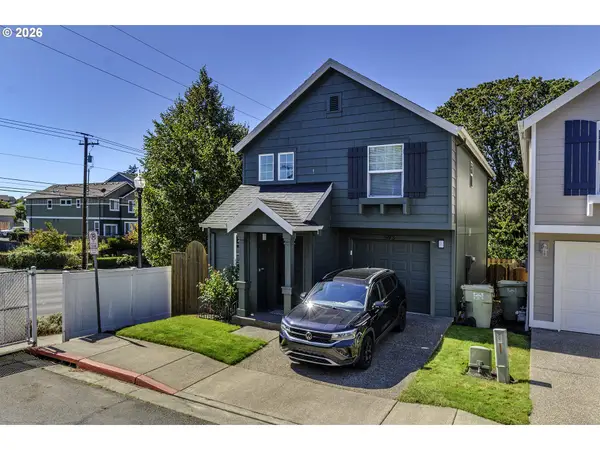 593 SW 207th Ave, Beaverton, OR 97006
