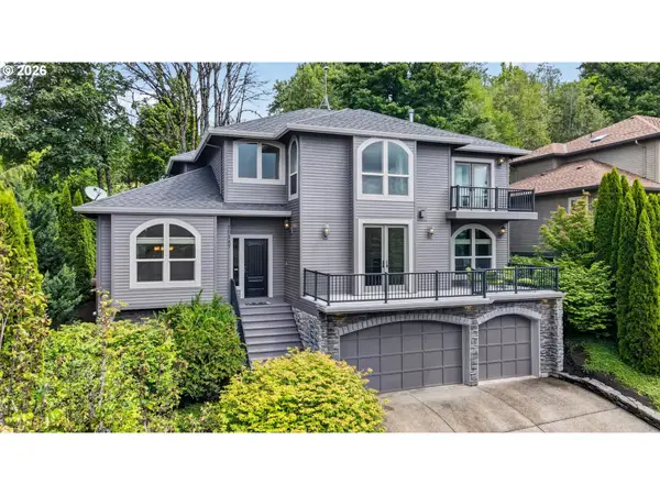 10147 NW Skyline Heights Dr, Portland, OR 97229