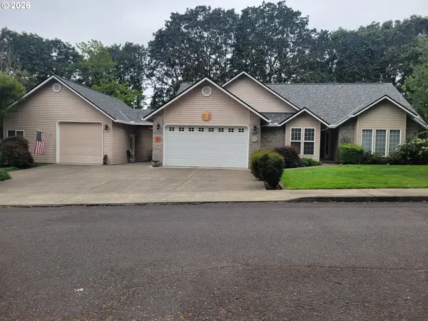 105 Madrona Ct, StHelens, OR 97051
