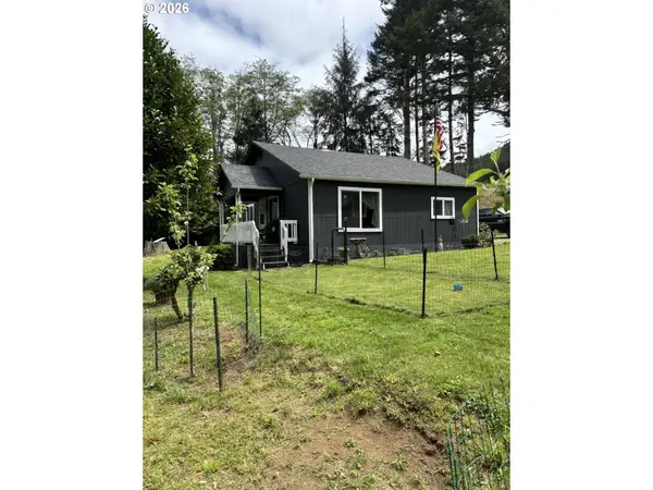84091 S Canary Rd, Westlake, OR 97493