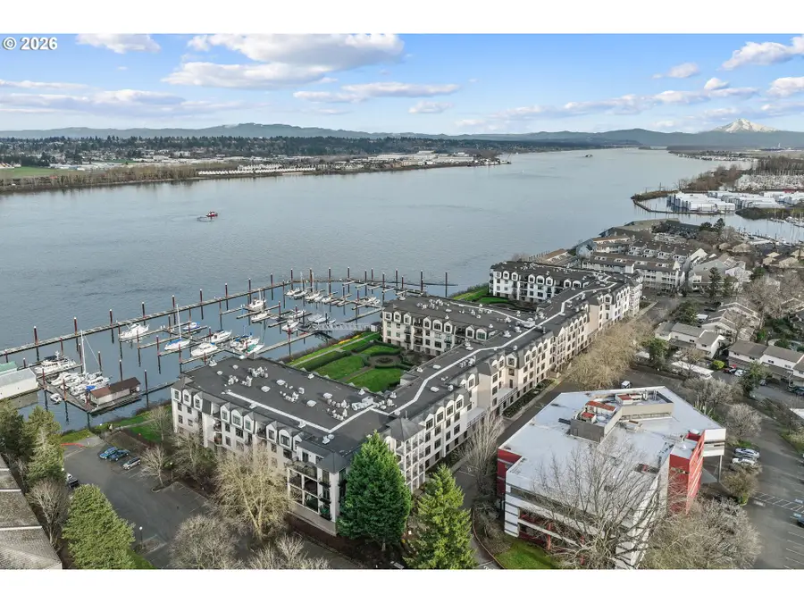 707 N Hayden Island Dr #215, Portland, OR 97217 - Image #2