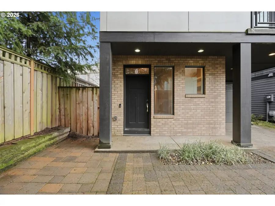 10415 SW 46th Pl #A, Portland, OR 97219 - #3