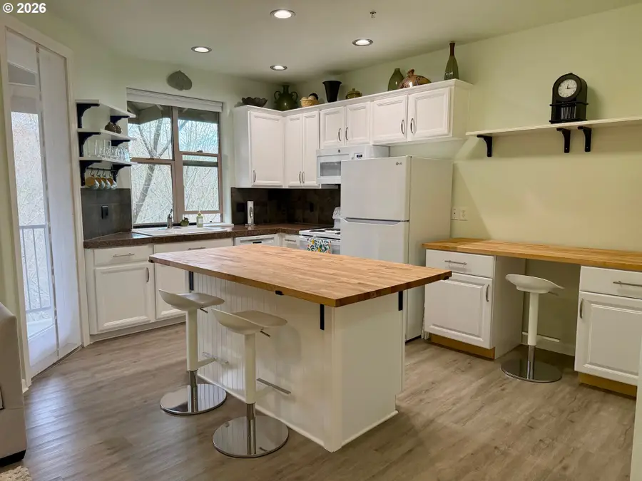 37071 Dubarko Rd, Sandy, OR 97055 - #3