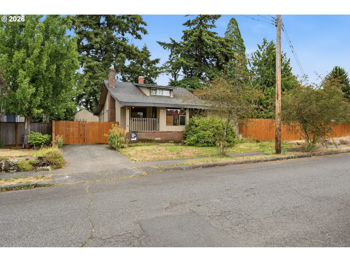 1324 NE 79th Ave, Portland, OR 97213 - #1