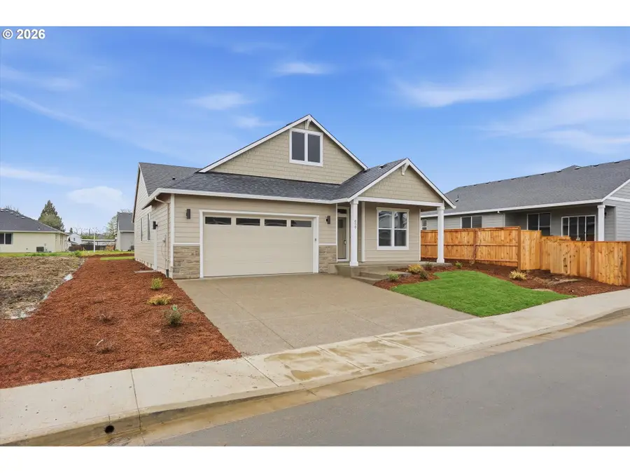 630 E Fourth St, Yamhill, OR 97148 - #3