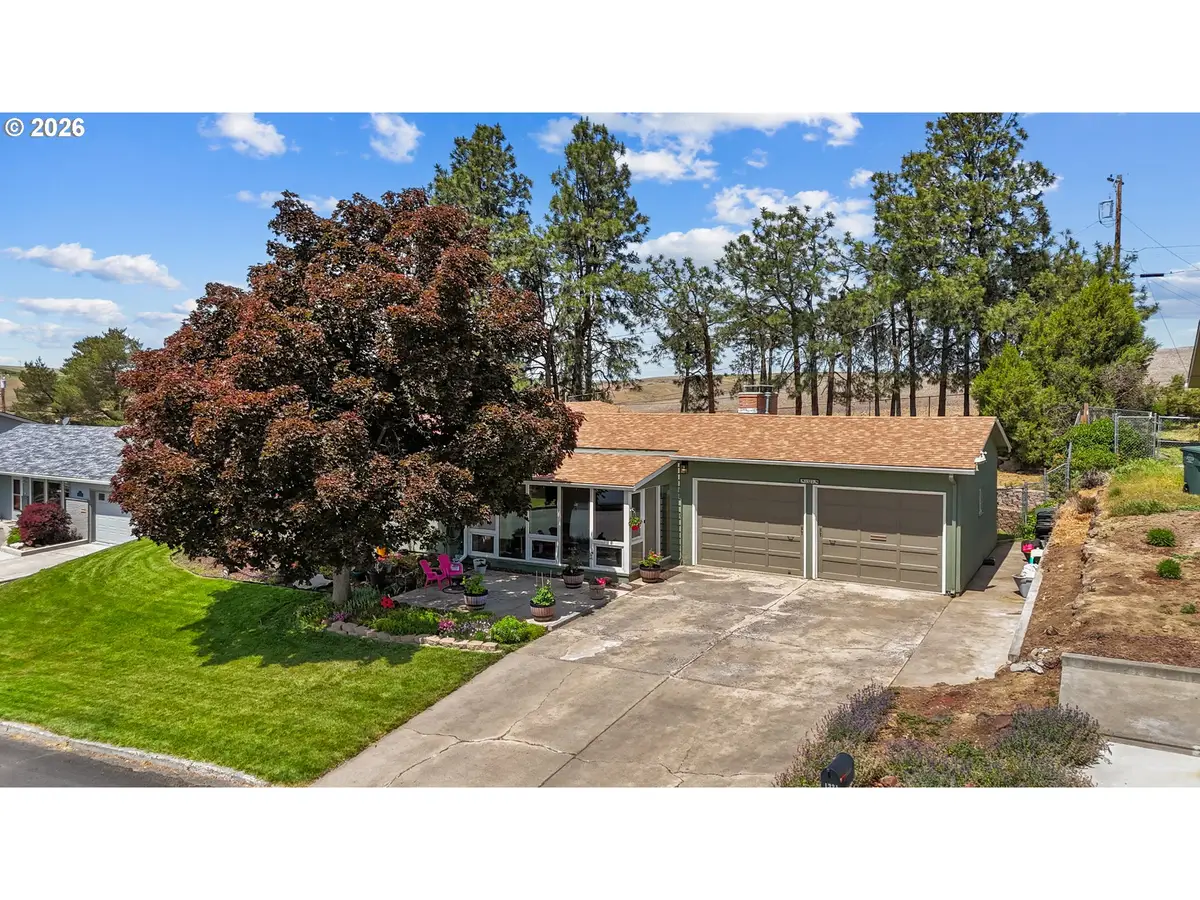 1321 NW King Ave, Pendleton, OR 97801 - #1