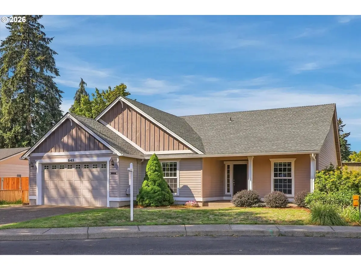 645 N Juniper Ct, Canby, OR 97013 - #1
