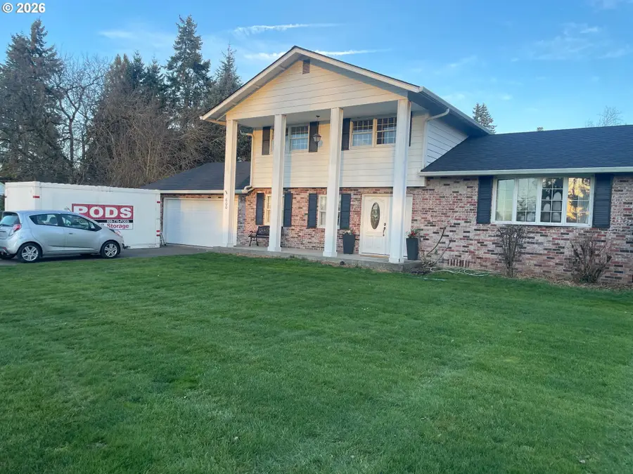 600 S Shobert St, Ridgefield, WA 98642 - #2