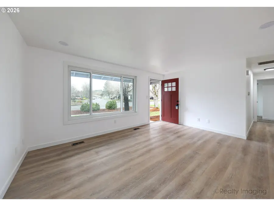 3075 NE Lancaster St, Corvallis, OR 97330 - #2