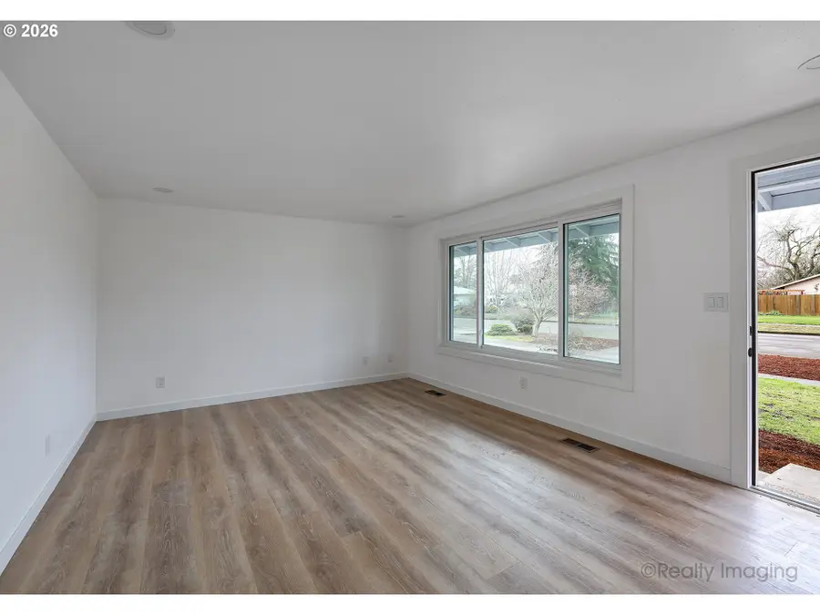 3075 NE Lancaster St, Corvallis, OR 97330 - #3