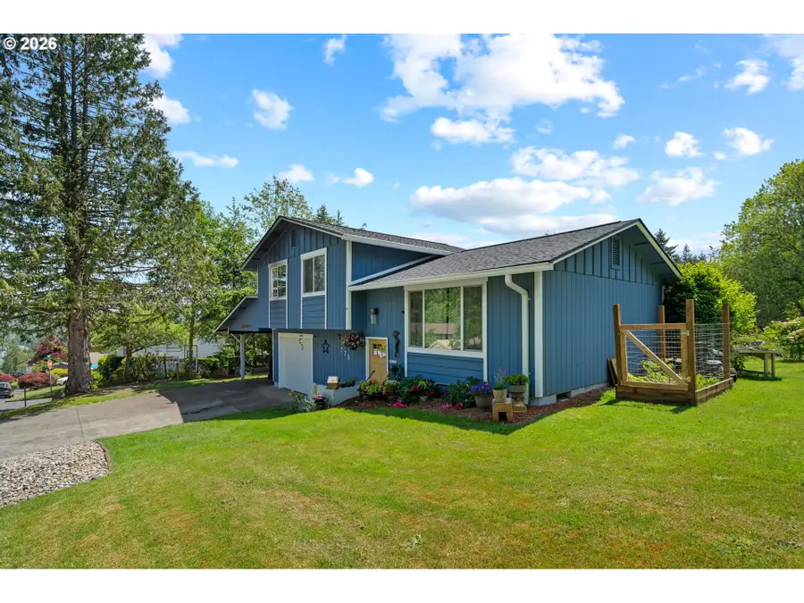 775 SW Belair Dr, Clatskanie, OR 97016 - #3