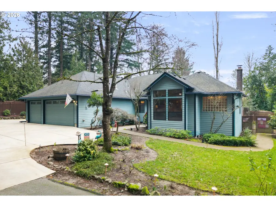 12116 SW Lesser Rd, Portland, OR 97219 - Image #2