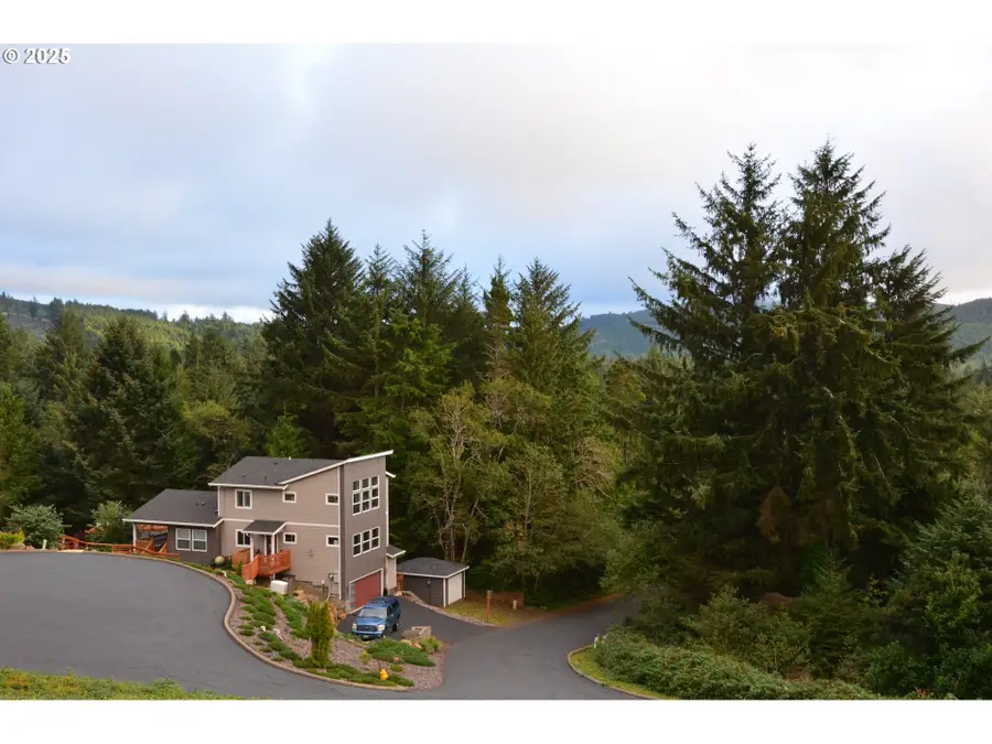Address Withheld By Seller, Depoe Bay, OR 97341 - Image #3