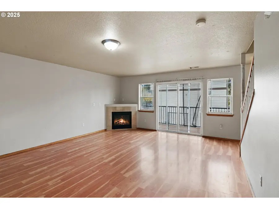 2518 SE 130th Ave #5, Portland, OR 97236 - Image #3