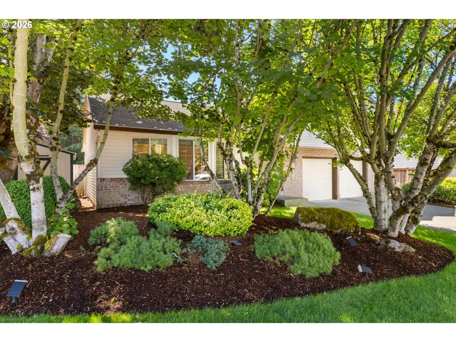 16050 NW Somerset Dr, Beaverton, OR 97006 - #3
